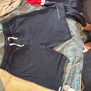 Tommy Hilfiger Men's Navy Shorts